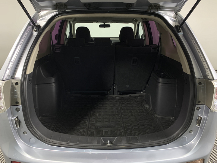 MITSUBISHI Outlander 2, 2013 года, Вариатор, Серебристый