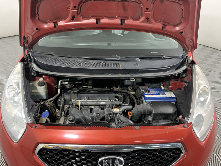 KIA Venga 1.6, 2012 года, Автоматическая, КРАСНЫЙ