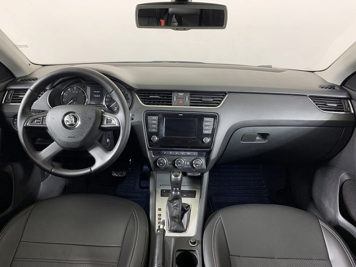 SKODA Octavia 1.8, 2013 года, Робот, БЕЖЕВЫЙ