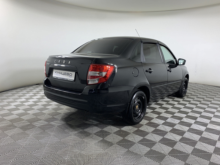 Lada Granta 1.6, 2023 года, Механика, ЧЕРНЫЙ