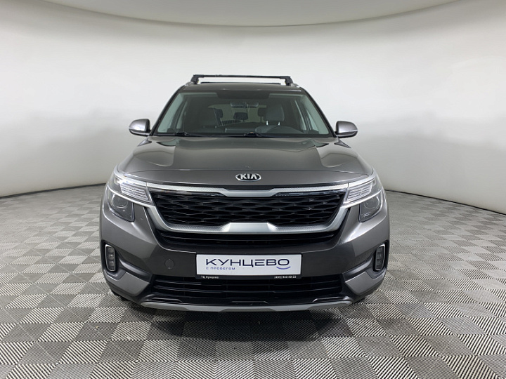 KIA Seltos 1.6, 2021 года, Автоматическая, СЕРЫЙ
