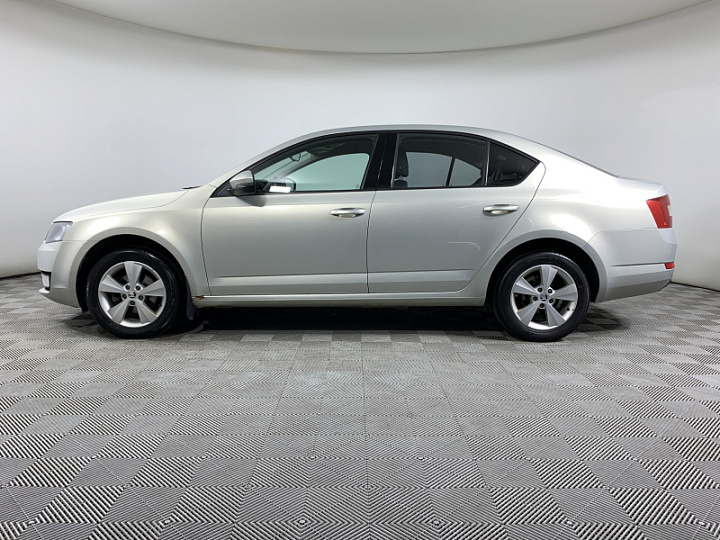 SKODA Octavia 1.2, 2014 года, Автоматическая, Серебристо-желтый