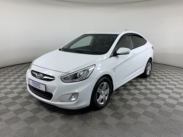 HYUNDAI Solaris 1.6, 2014 года, Автоматическая, БЕЛЫЙ