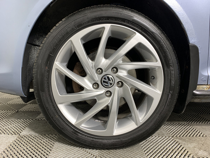 VOLKSWAGEN Golf Plus 1.4, 2010 года, Робот, Серо-голубой