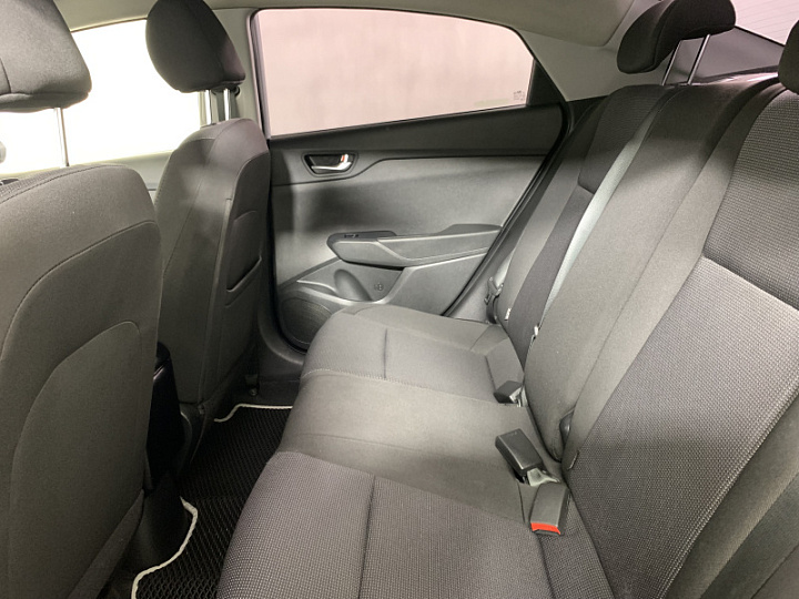 Hyundai Solaris 1.6, 2020 года, Автоматическая, Серый