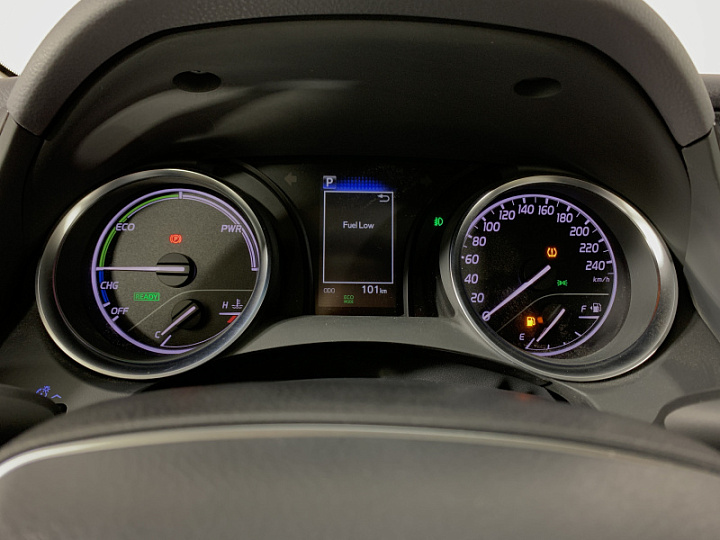 TOYOTA Camry 2.5, 2022 года, Вариатор, БЕЛЫЙ