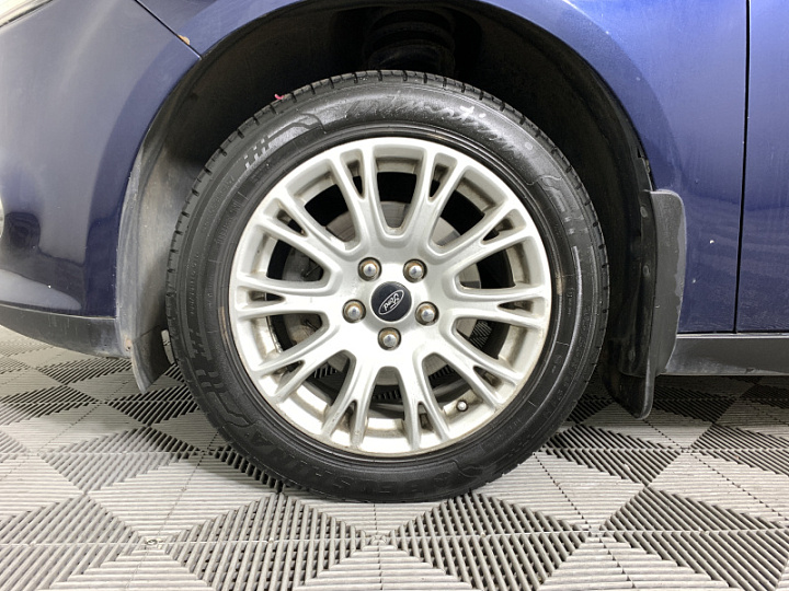 FORD Focus 1.6, 2012 года, Механика, ТЕМНО-СИНИЙ