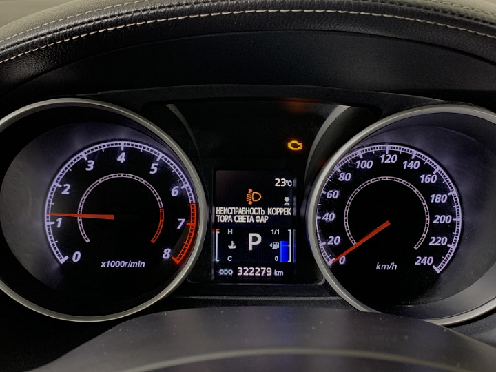 Mitsubishi Outlander 2.4, 2012 года, Вариатор, ЧЕРНЫЙ