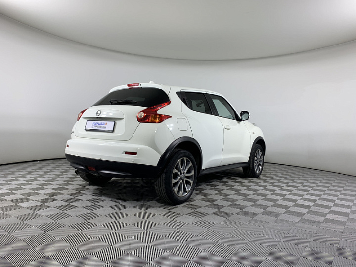 NISSAN Juke 1.6, 2014 года, Вариатор, БЕЛЫЙ