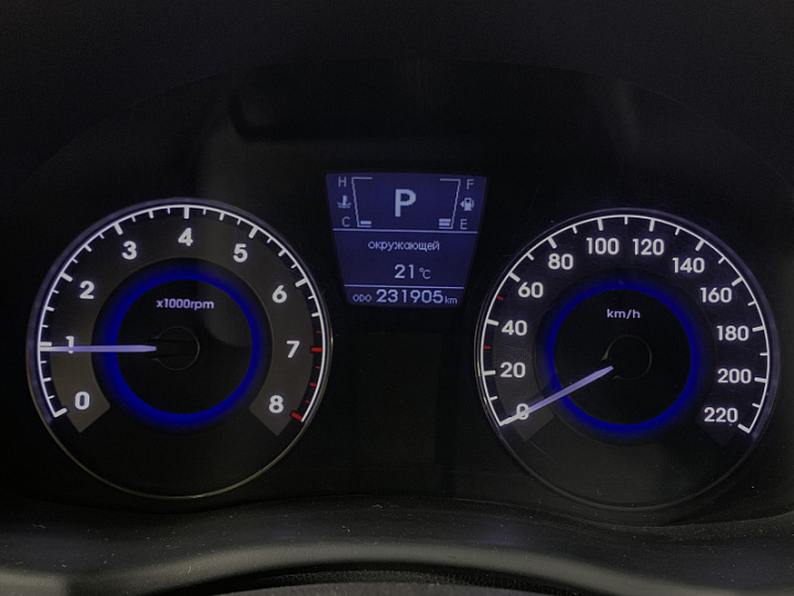 HYUNDAI Solaris 1.6, 2011 года, Автоматическая, БЕЛЫЙ