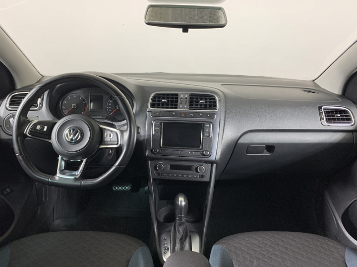 VOLKSWAGEN Polo 1.6, 2019 года, Автоматическая, БЕЖЕВЫЙ