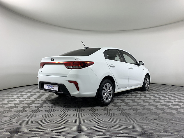 KIA Rio 1.6, 2018 года, Автоматическая, БЕЛЫЙ