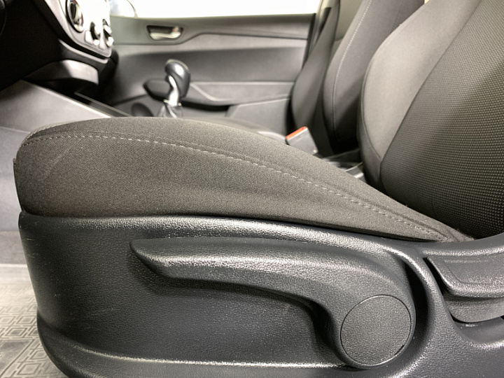 HYUNDAI Solaris 1.4, 2019 года, Механика, БЕЛЫЙ