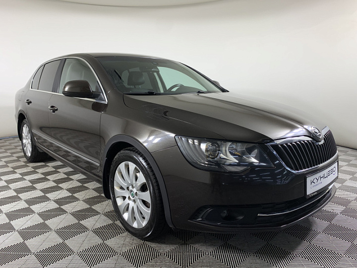 Skoda Superb 1.8, 2015 года, Робот, Коричневый