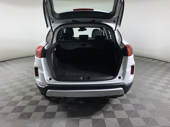 FAW Besturn X80 2, 2017 года, Автоматическая, Белый