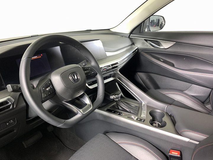 CHANGAN CS35PLUS 1.4, 2023 года, Робот, СЕРЫЙ