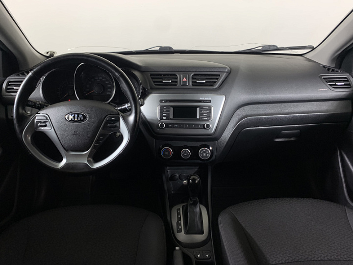 KIA Rio 1.6, 2017 года, Автоматическая, Серебристый