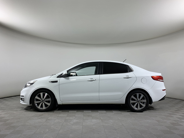 KIA Rio 1.6, 2015 года, Автоматическая, БЕЛЫЙ
