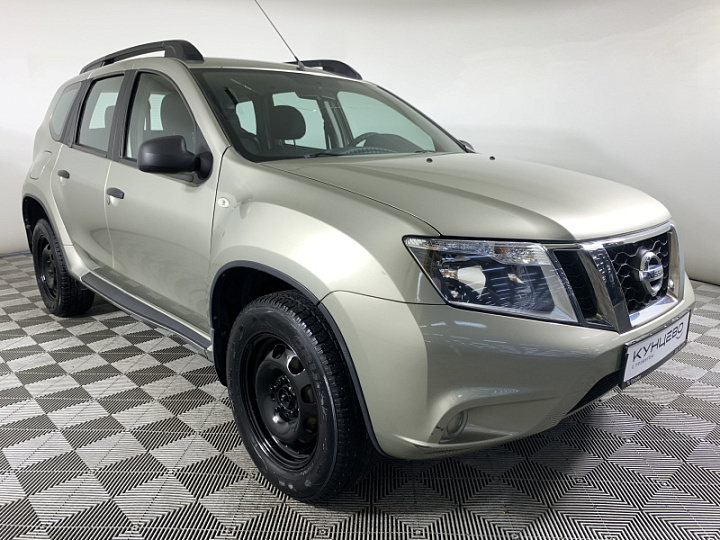 Nissan Terrano 1.998, 2015 года, 4at, Серо-бежевый