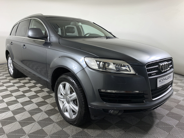 Audi Q7 3, 2009 года, Автоматическая, Светло серый