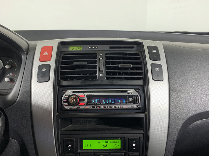 HYUNDAI Tucson 2, 2007 года, Автоматическая, Серебристый