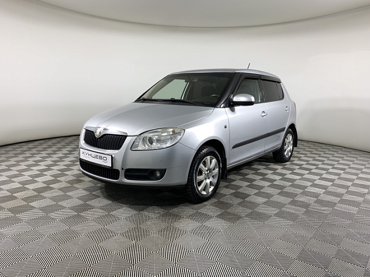 SKODA Fabia 1.6, 2009 года, Автоматическая, Серебристый