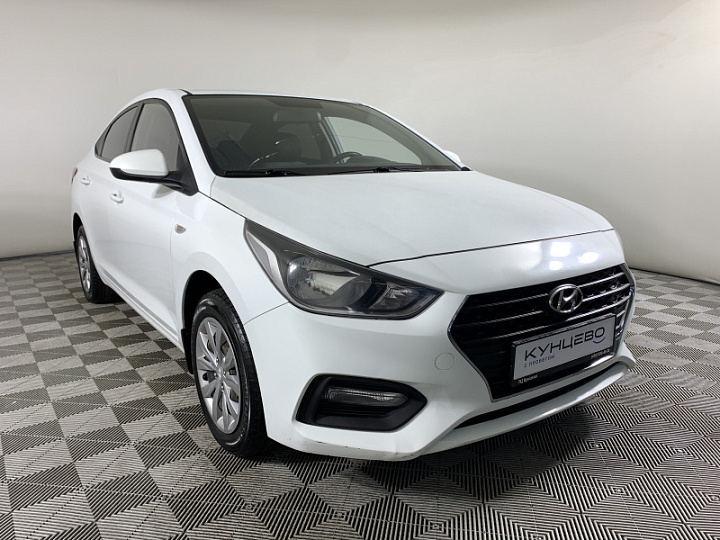 Hyundai Solaris 1.6, 2018 года, Автоматическая, белый