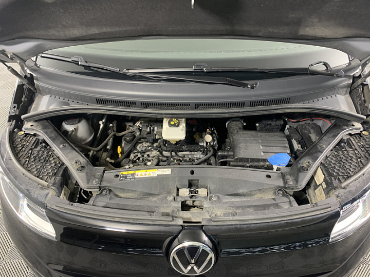 VOLKSWAGEN Multivan 2, 2022 года, Робот, ЧЕРНЫЙ