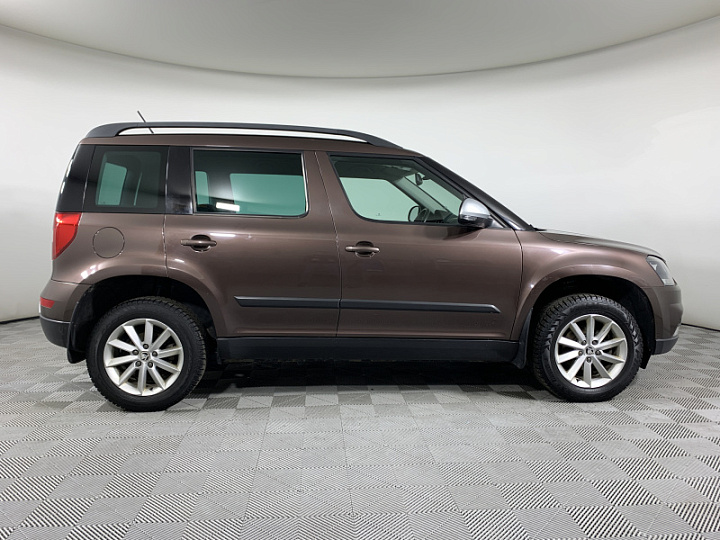SKODA Yeti 1.6, 2014 года, Механика, КОРИЧНЕВЫЙ