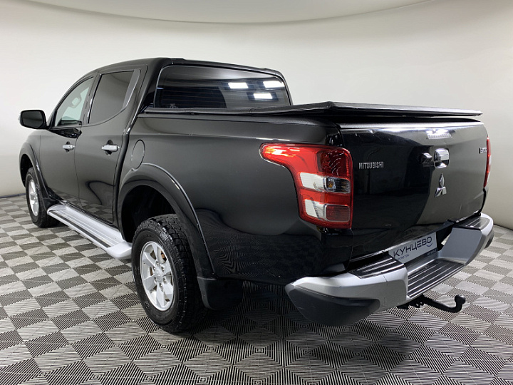 MITSUBISHI L200 2.4, 2018 года, Автоматическая, ЧЕРНЫЙ