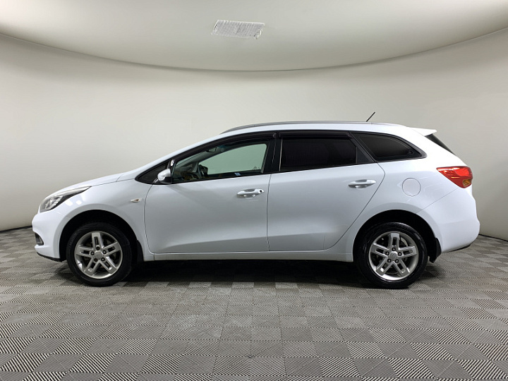 KIA Ceed 1.6, 2012 года, Механика, БЕЛЫЙ