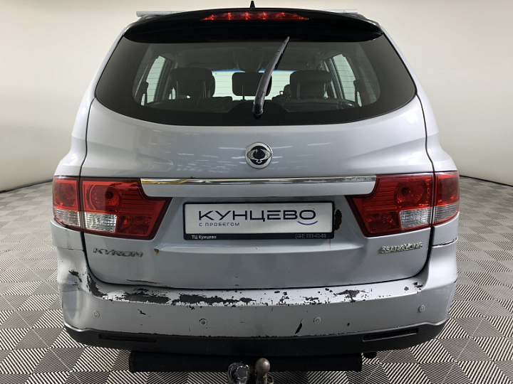 SsangYong Kyron 2, 2013 года, Автоматическая, Серебристый