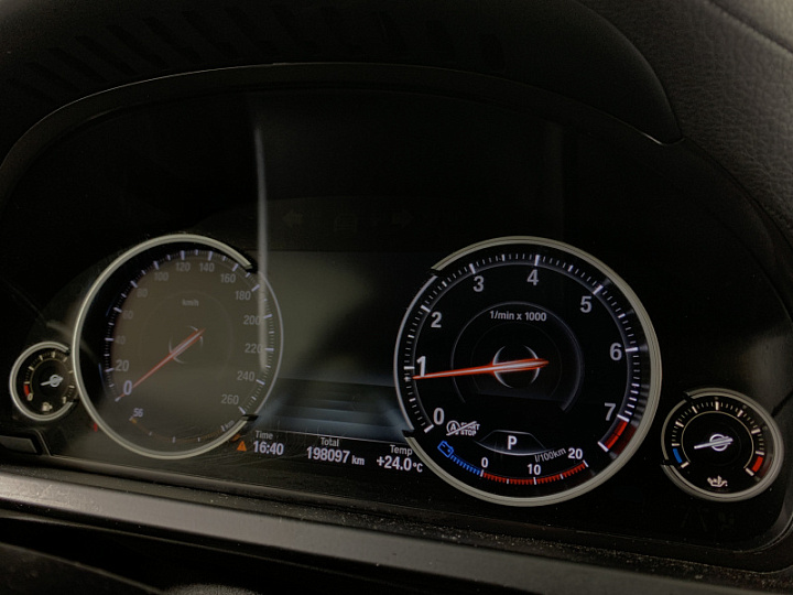 BMW 7 серии 3, 2015 года, Автоматическая, ЧЕРНЫЙ
