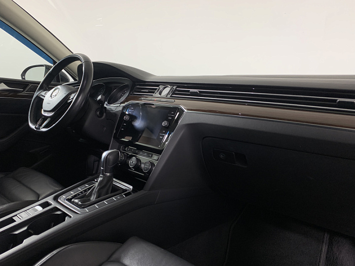 VOLKSWAGEN Passat 1.8, 2018 года, Робот, Черно-Серый