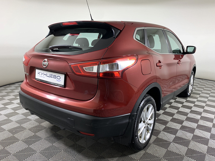 Nissan Qashqai 2, 2014 года, Вариатор, Красный