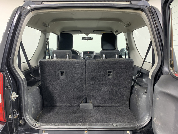 SUZUKI Jimny 1.3, 2013 года, Механика, ЧЕРНЫЙ