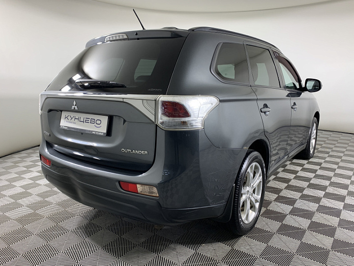 MITSUBISHI Outlander 2.4, 2014 года, Вариатор, СЕРЫЙ