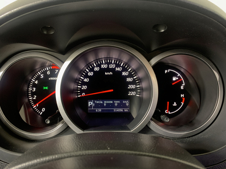 SUZUKI Grand Vitara 2.4, 2010 года, Автоматическая, СЕРЫЙ