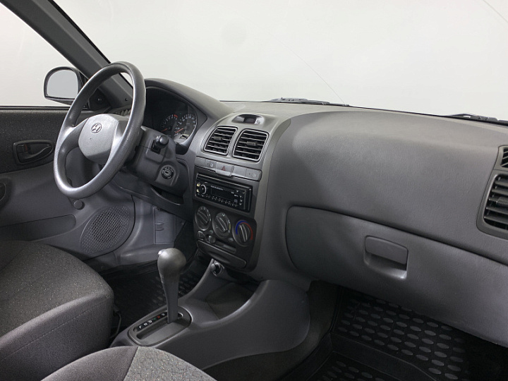 HYUNDAI Accent 1.5, 2009 года, Автоматическая, КРАСНЫЙ