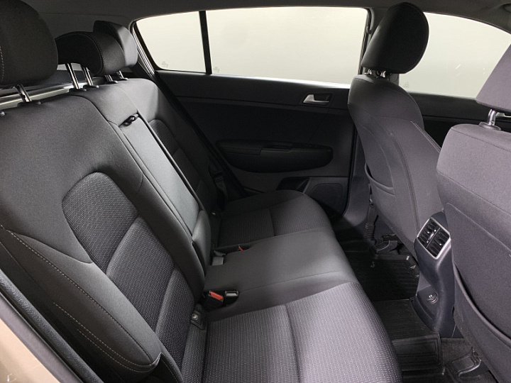 KIA Sportage 2, 2018 года, Автоматическая, Светло-коричнывый