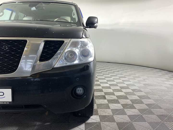 Nissan Patrol 5.6, 2010 года, Автоматическая, Черный