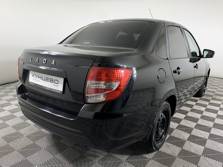 LADA (ВАЗ) Granta 1.6, 2022 года, Механика, Черный