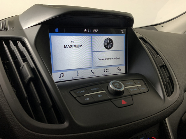 FORD Kuga 2.5, 2018 года, Автоматическая, БЕЛЫЙ