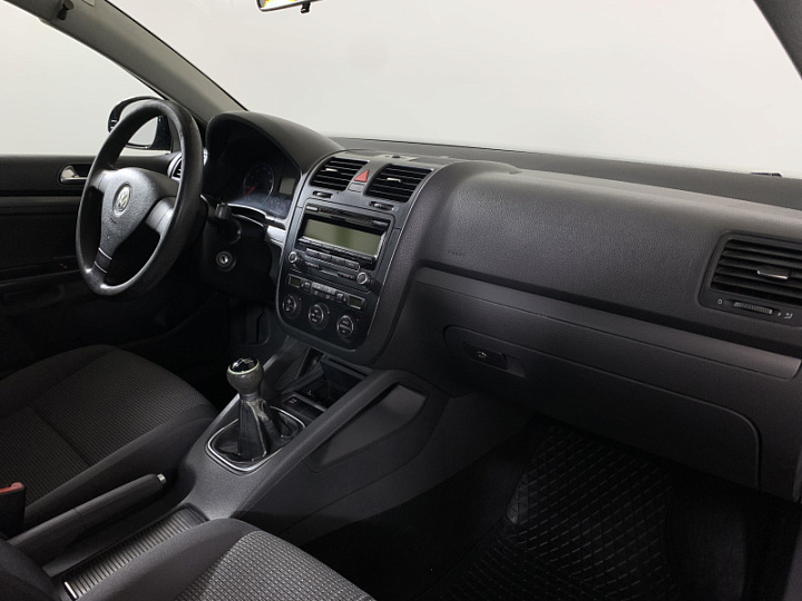 Volkswagen Jetta 1.6, 2008 года, Механика, ЧЕРНЫЙ