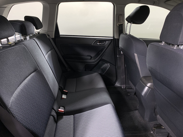 Subaru Forester 2, 2018 года, Механика, Черный