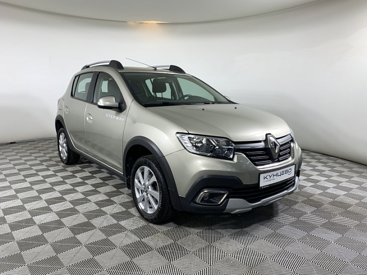 RENAULT Sandero Stepway 1.6, 2019 года, Механика, БЕЖЕВЫЙ
