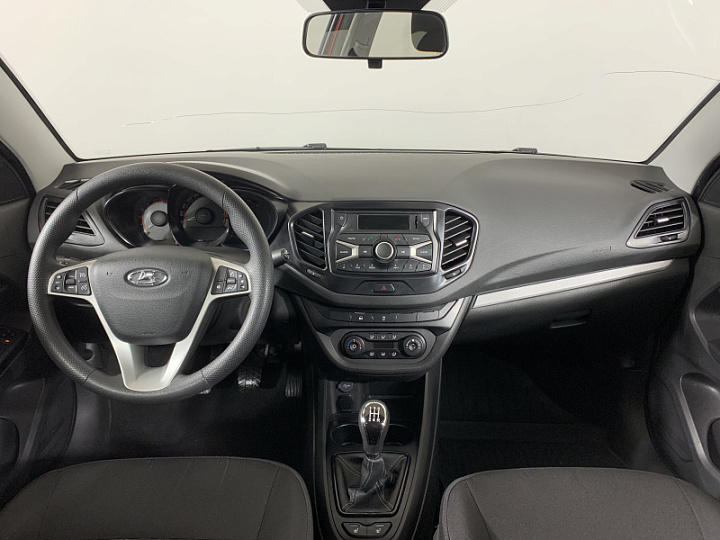Lada Vesta 1.6, 2020 года, Механика, КРАСНЫЙ