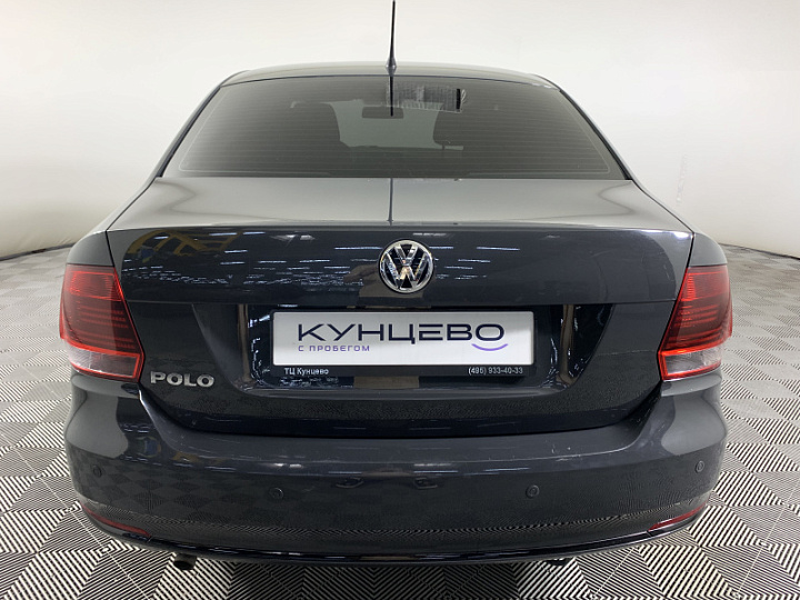 Volkswagen Polo 1.6, 2016 года, Автоматическая, Светло серый