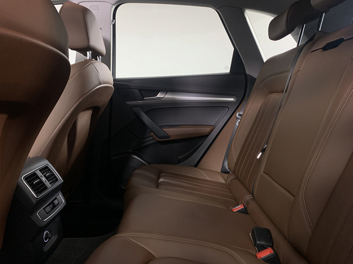 AUDI Q5 2, 2017 года, Робот, СИНИЙ
