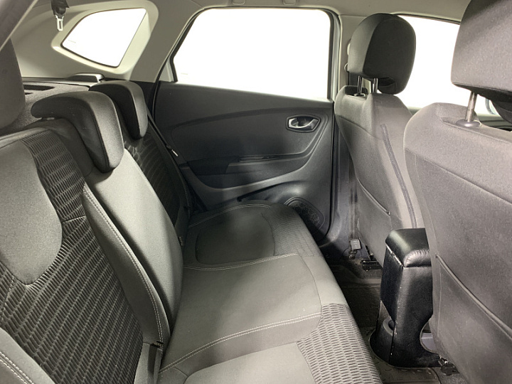 RENAULT Kaptur 1.6, 2019 года, Вариатор, БЕЛЫЙ